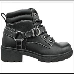 Milwaukee womans Paragon moto boots 6